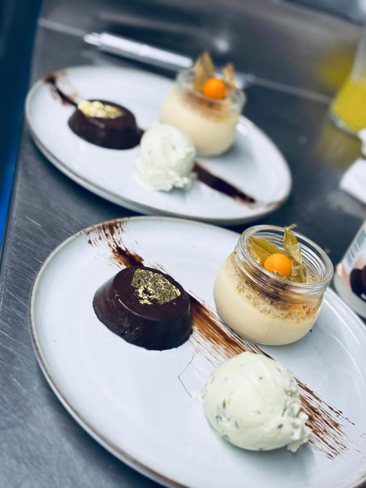 Hotel Goldener Adler Wattens Ngoại thất bức ảnh