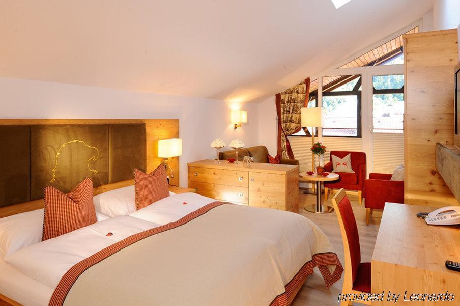 Hotel Goldener Adler Wattens Phòng bức ảnh