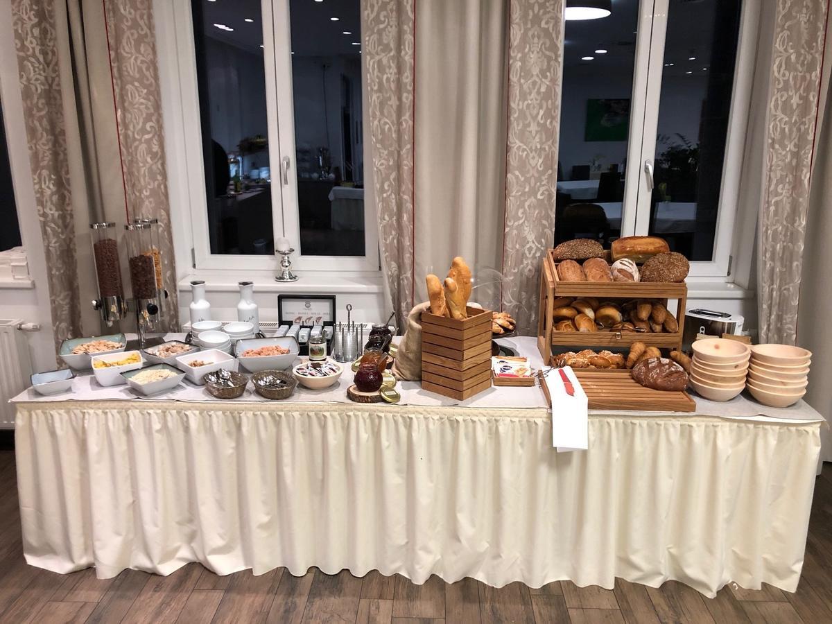 Hotel Goldener Adler Wattens Ngoại thất bức ảnh